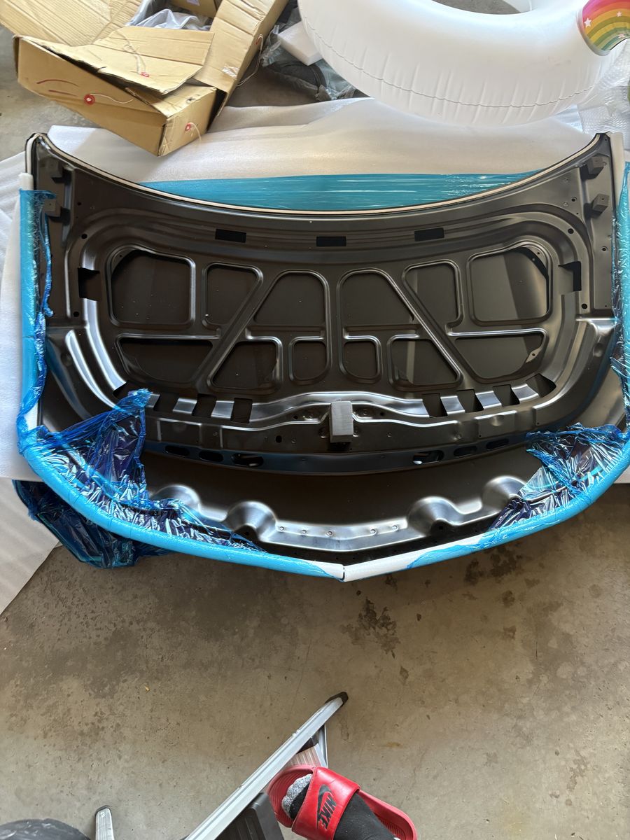 2018-2023 Chevy Traverse Hood