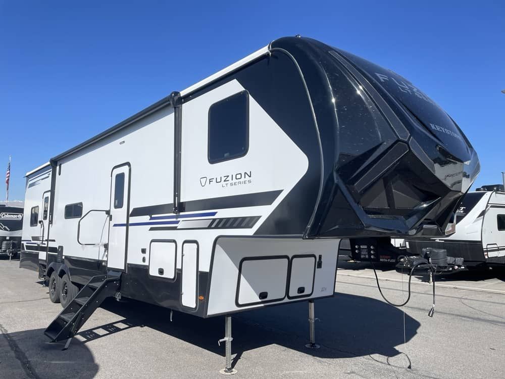 2026 Keysone Impact 361LT (13 Ft garage)