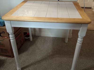 KITCHEN TABLE