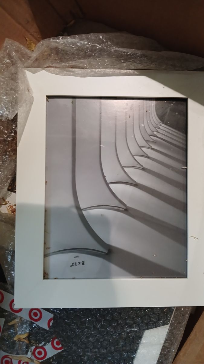 Main image 3