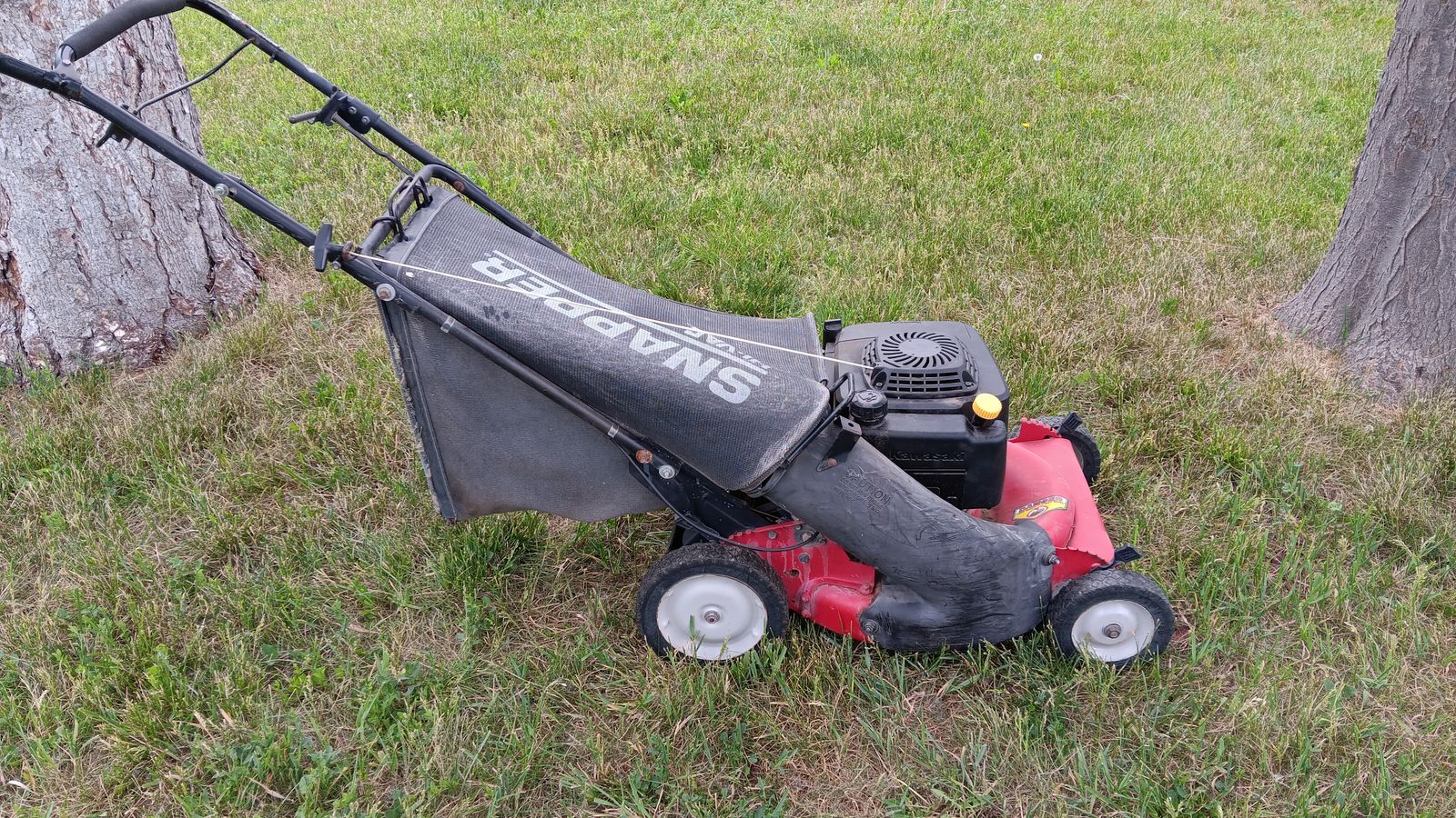 Commercial Snapper HiVac Mower Rear Wheel Drive