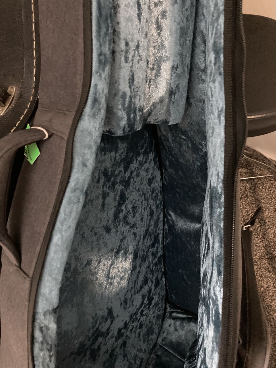 Main image 5