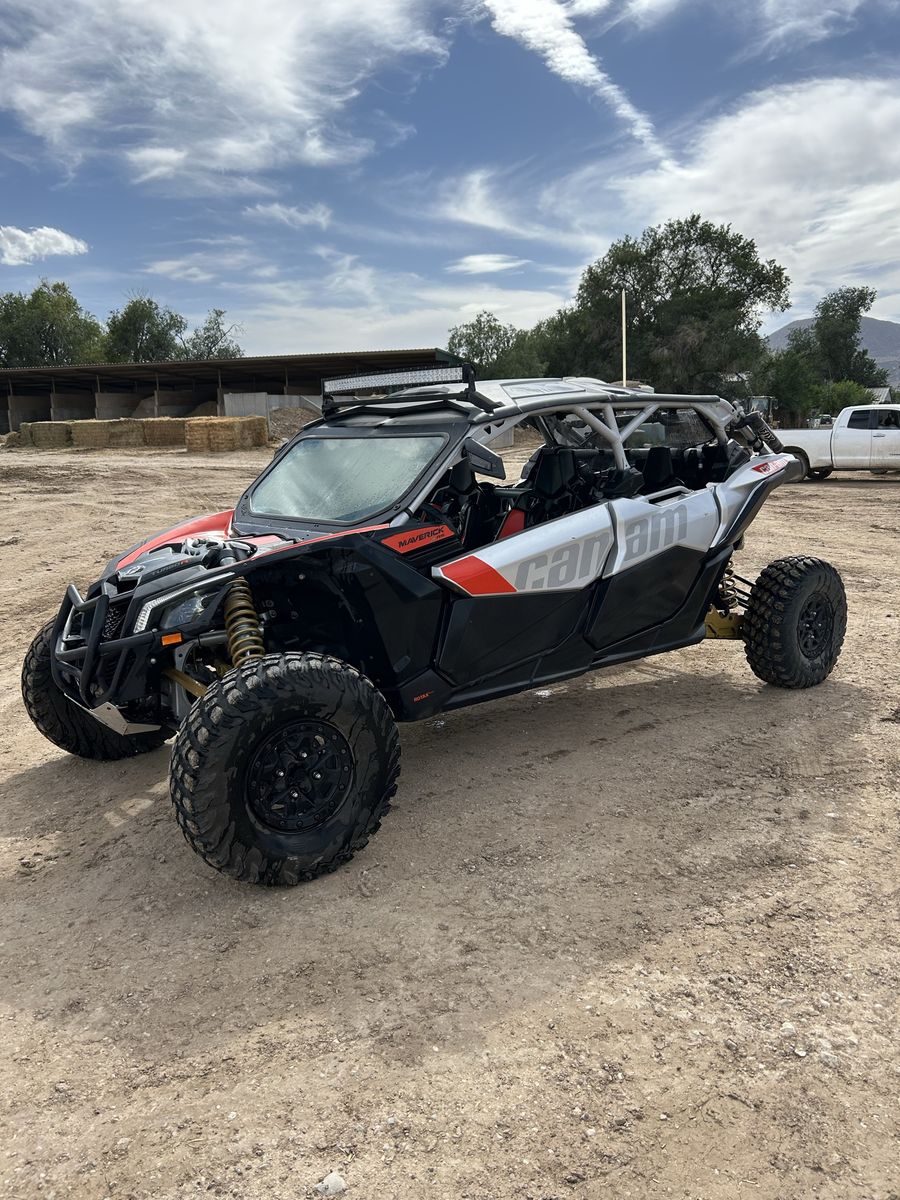 2019 Can am Maverick Max XRS