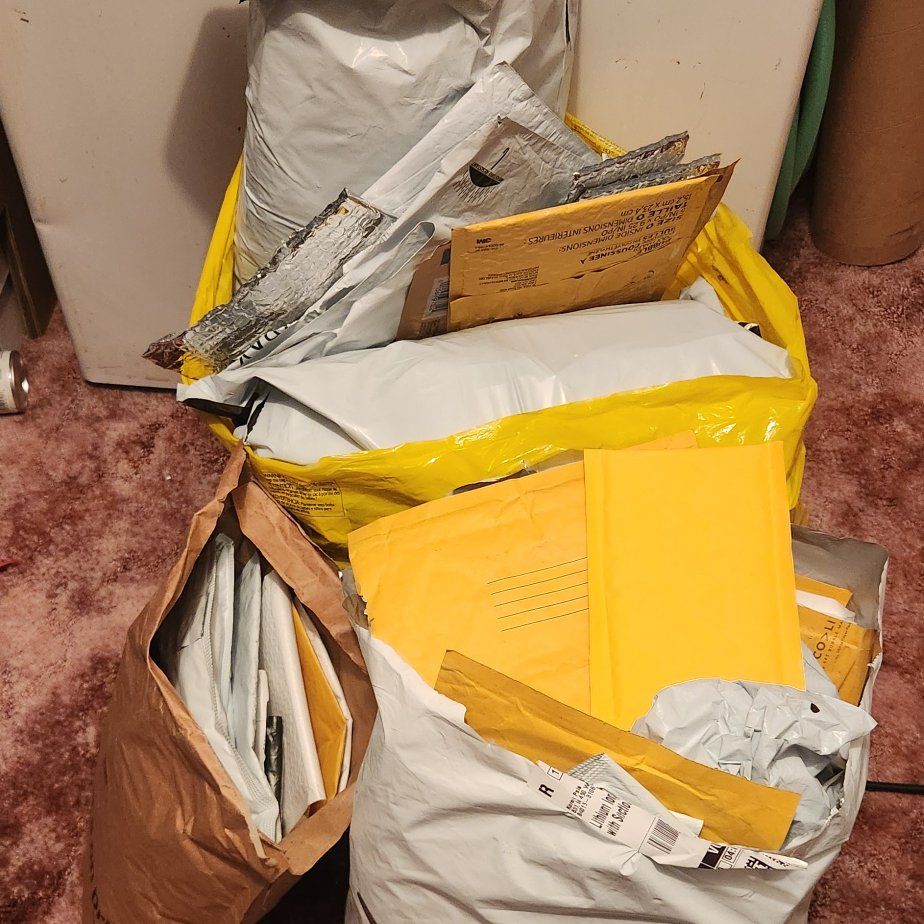 FREE padded shipping envelopes