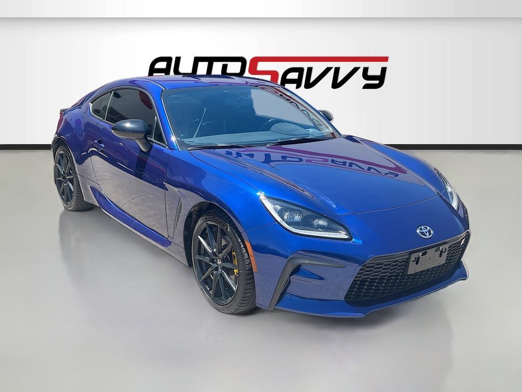 2025 Toyota GR86 Premium