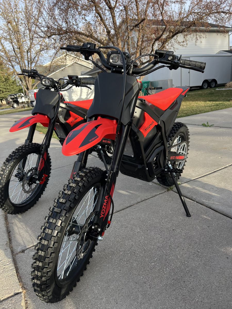 YOZMA IN10 PRO AND BASE HEYBIKE VILLIAN EMOTOS