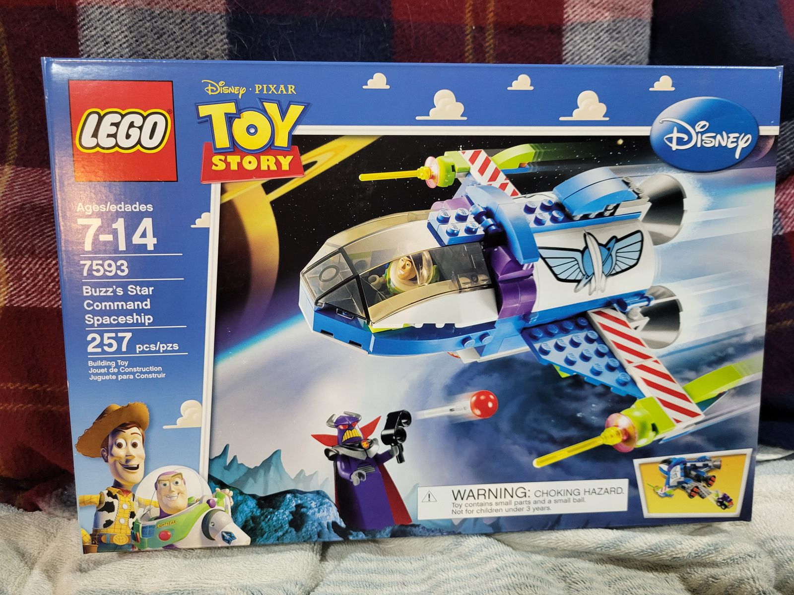 LEGO TOY STORY BUZZ'S STAR COMMAND SPACESHIP  2010 ISSUE