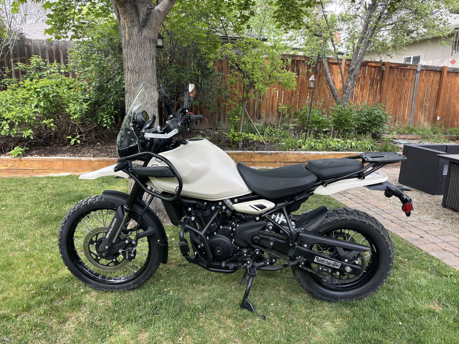RE Himalayan 450 Kaza Brown