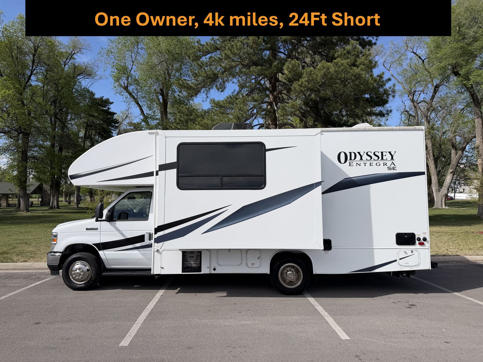 24Ft, 1 Owner, Sleeps 6 2025 Entegra Odyssey SE 22AF Class C Gas like: Thor Four Winds Majestic Chateau Quantum