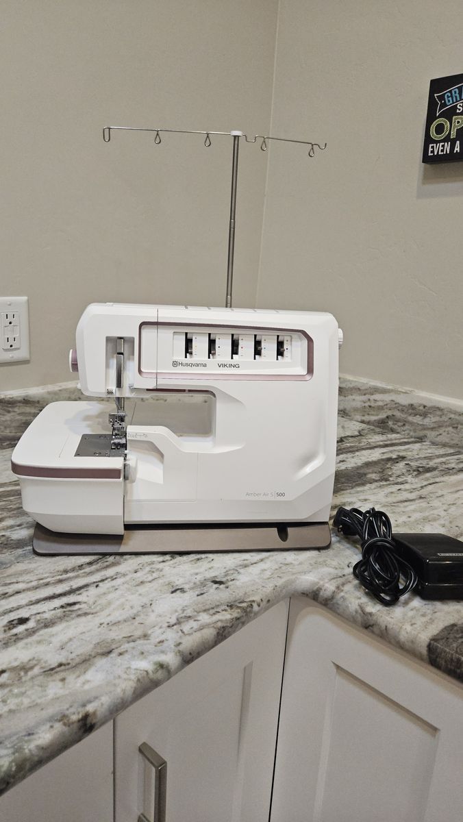 Serger Viking Amber Air S 500