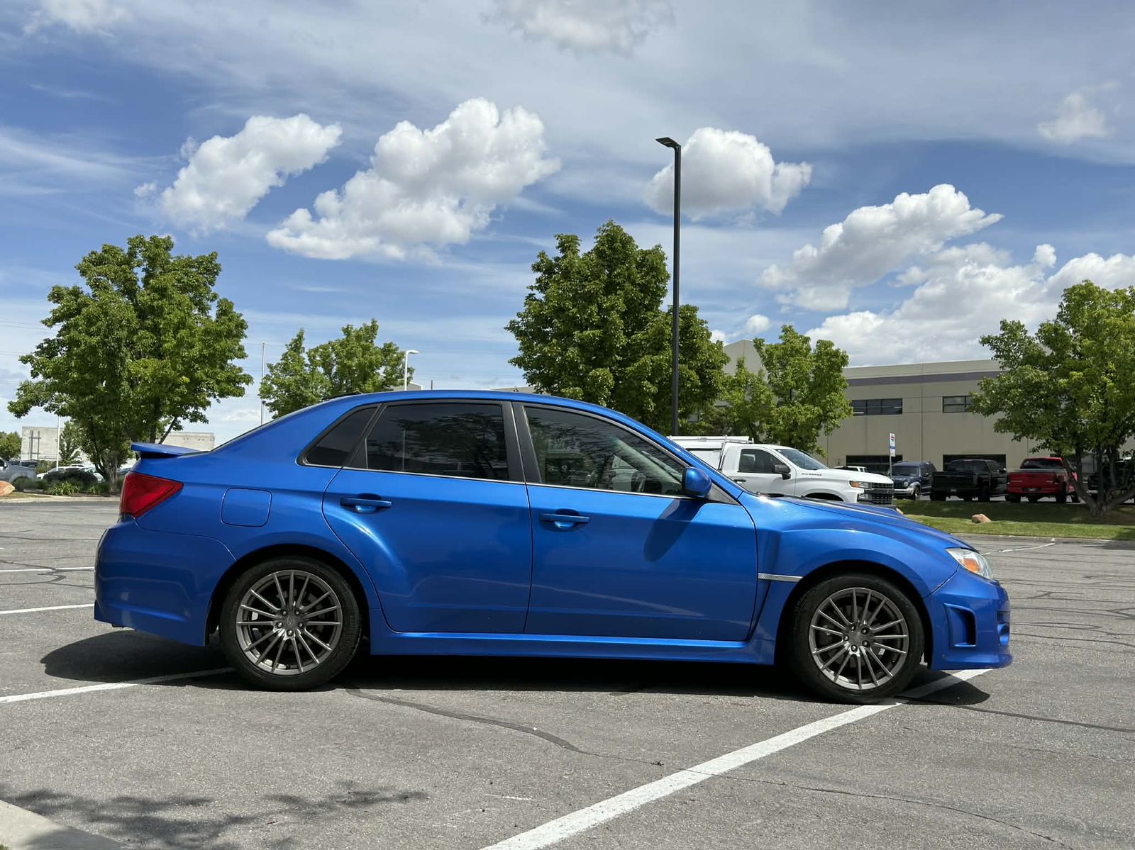 Main image 13