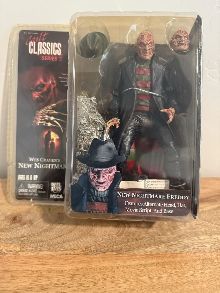 NECA Cult Classics Series 2 New Nightmare Freddy Krueger Action Figure with Accessories