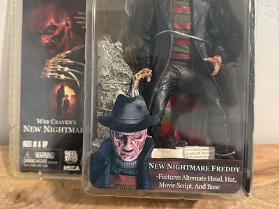 NECA Cult Classics Series 2 New Nightmare Freddy Krueger Action Figure with Accessories