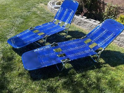Vintage Trip Folding Lawn Lounger