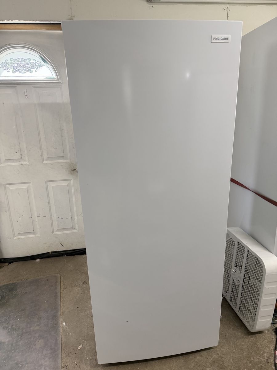 Frigidaire upright freezer 