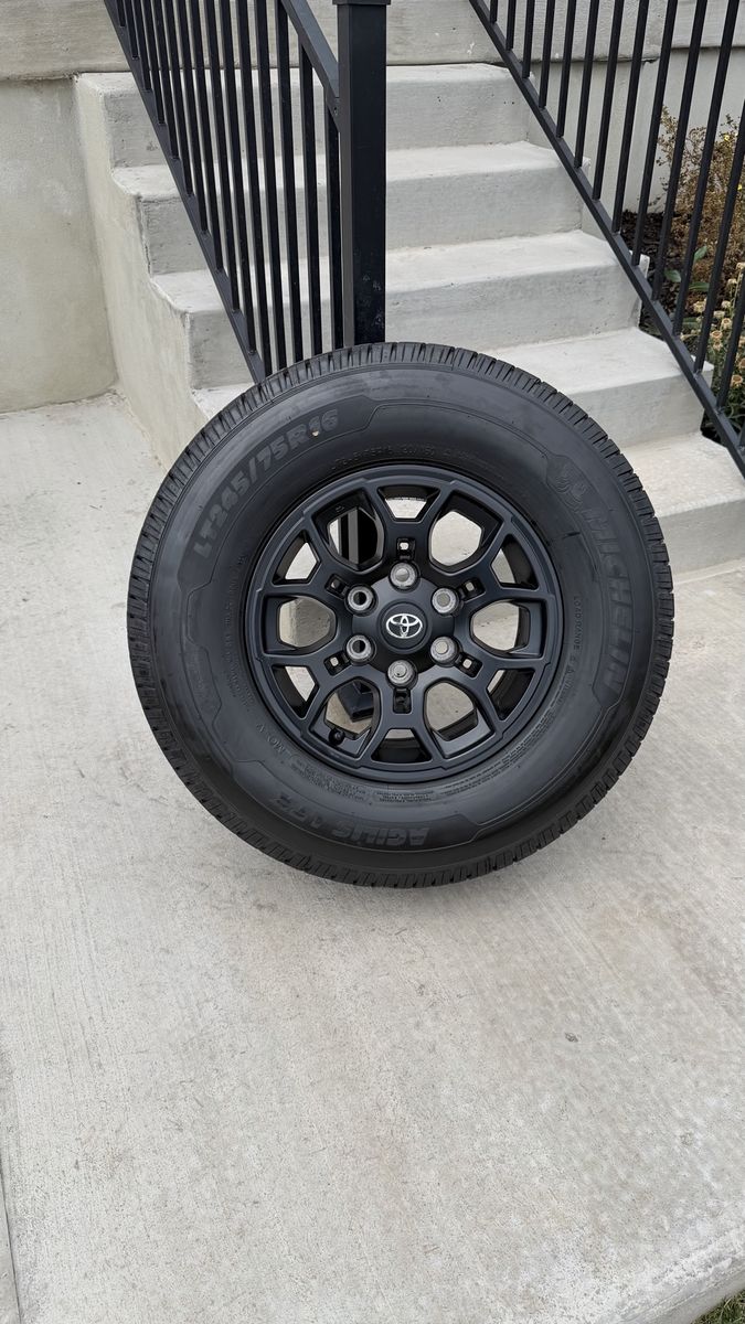 Toyota Tacoma Rims and Tires 245/75R16 Michelin Agilis Load E Almost New