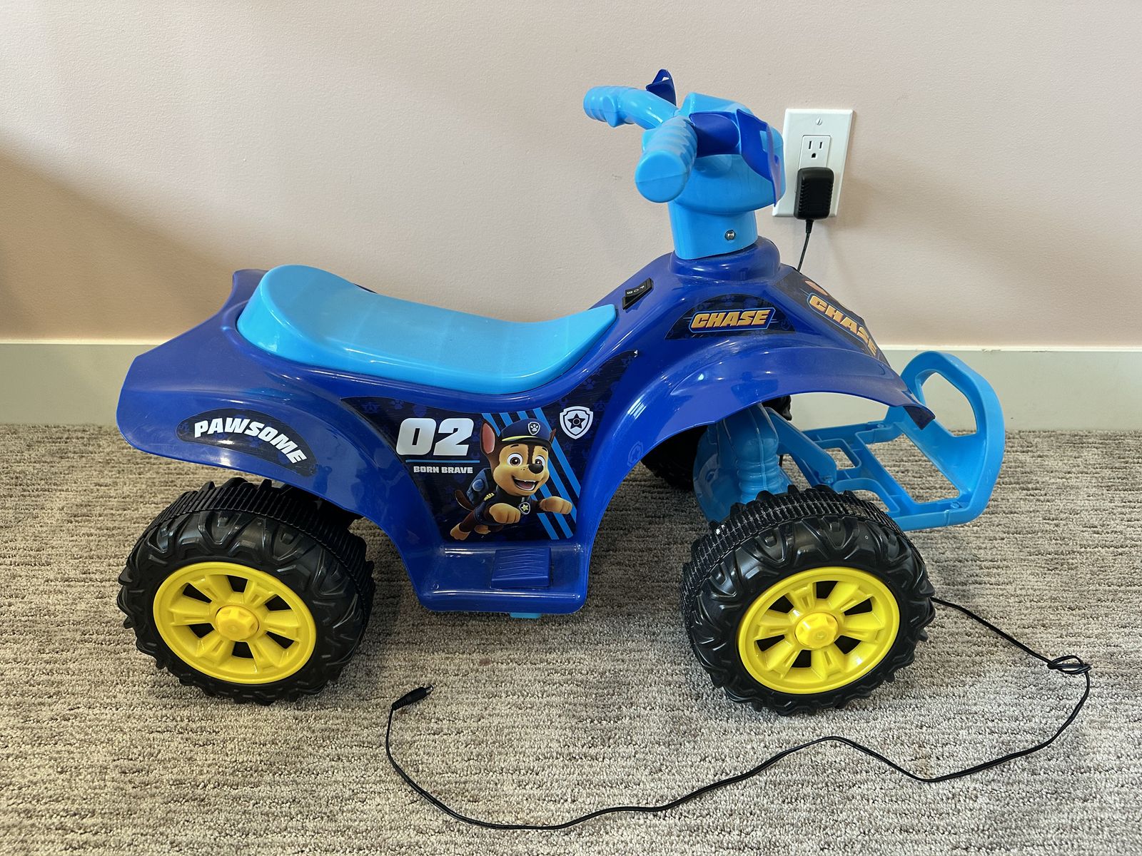 v6 ride on 4 wheeler toy