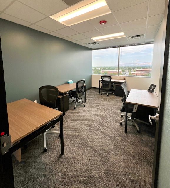 30% OFF, Limited Time Offer, Office Space Going Fast