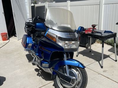 Honda Gold Wing Aspencade GL1500 Touring Motorcycle Blue