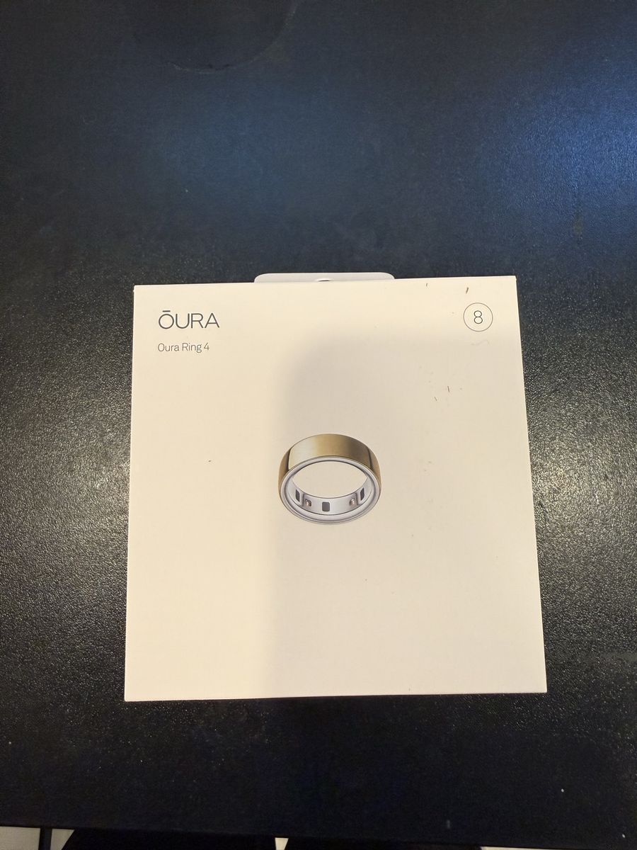 Oura Ring 4, size 8, gold