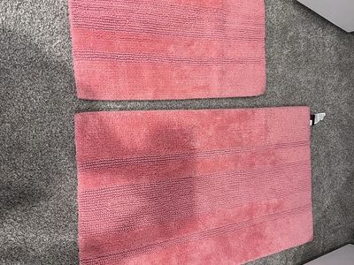 Pink Bath Rug Set