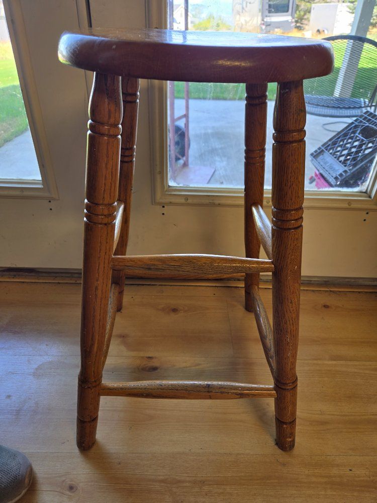 Wood Counter height barstools 