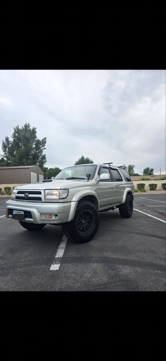 2000 TOYOTA 4RUNNER SR5 Sport