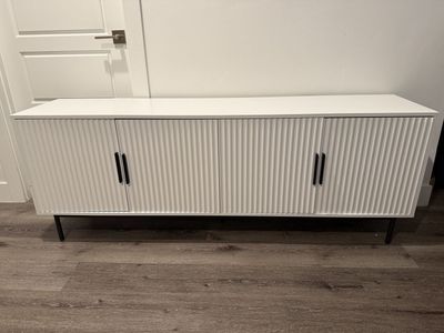 Brand New White Fluted Tv Entertainment Stand