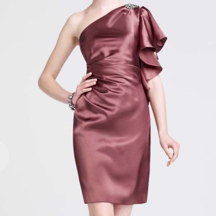 Absolutley Gorgeous Dresses- Prom..Party..Dances