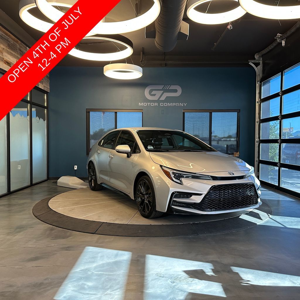 2023 Toyota Corolla Hybrid SE