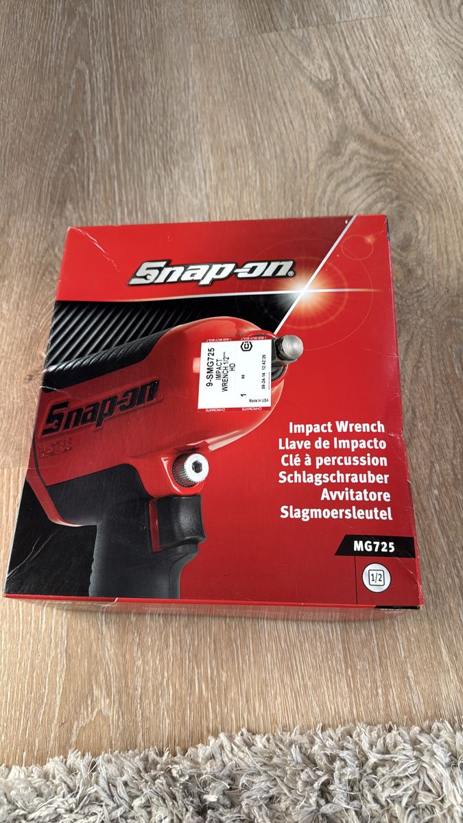 Snap-on MG725 1/2" Drive Red Impact Wrench - New in Box, High Performance Air Tool
