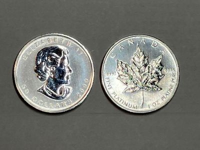 1oz Platinum Canadian Maple coins. Uncirculated/excellent condition. Precious metal
