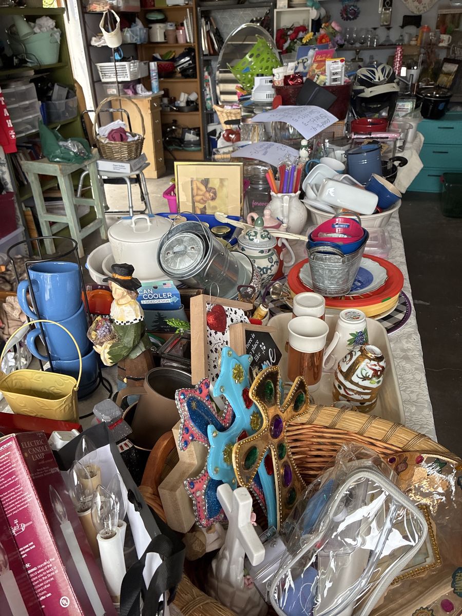 GARAGE SALE