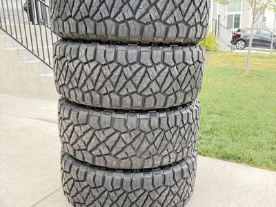 35/12.50R20 Nitto Ridge Grappler Load E Almost new