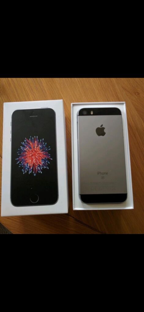 iPhone SE Unlocked Mint Condition