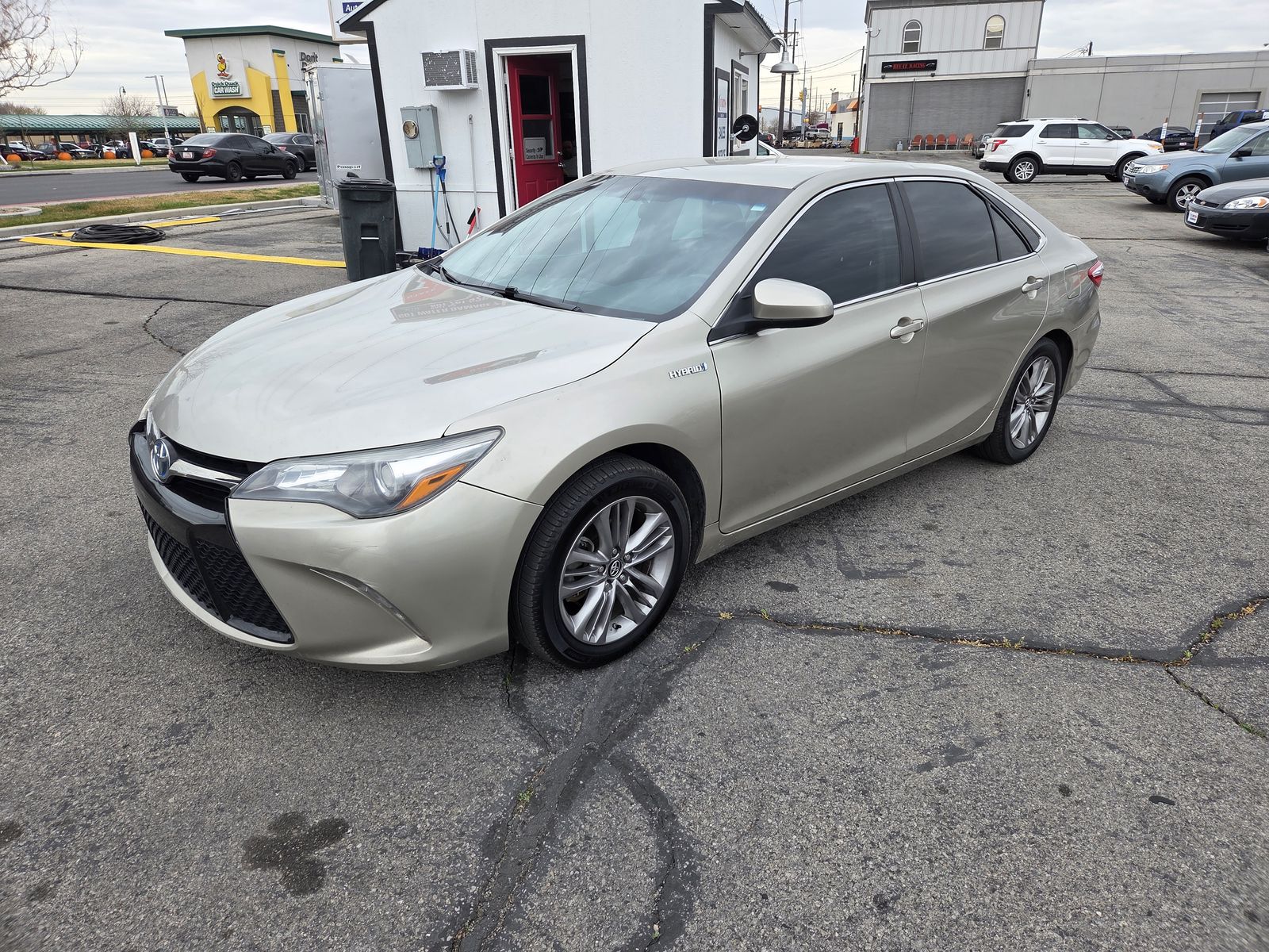 2017 TOYOTA CAMRY SE