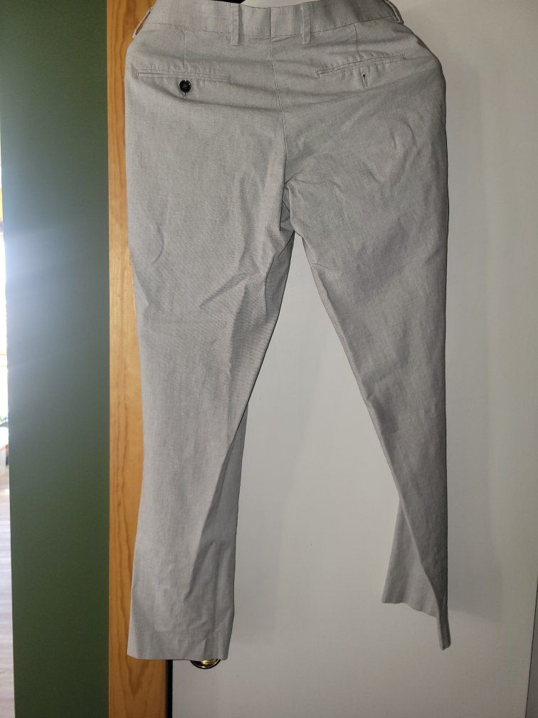 Main image 6