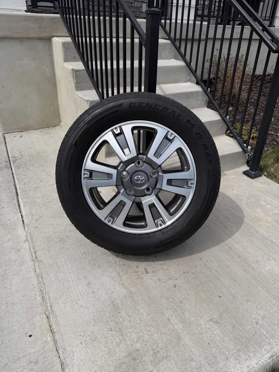 Toyota Tundra Sequoia Rims and Tires 275/55R20