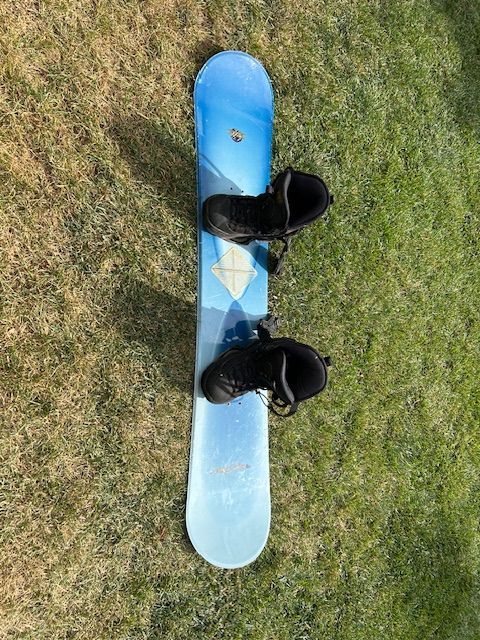Snowboard with Bindings, Boots and Bag