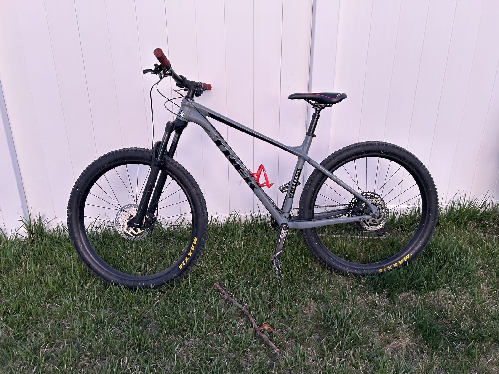 Roscoe 8 2019 Large. For Sale Or Trade