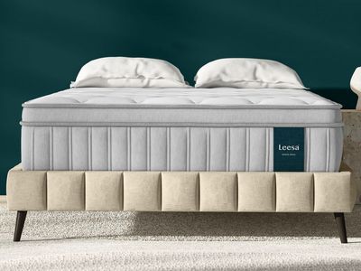 LABOR DAY SALE — LEESA OASIS CHILL HYBRID QUEEN MATTRESS — NEW IN BOX — ONLY $199!