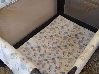 Graco Pack 'n Play Portable Playard - Gray/Multi-Patterned