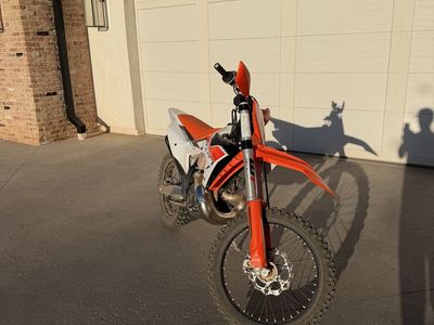 2023 KTM 300XC
