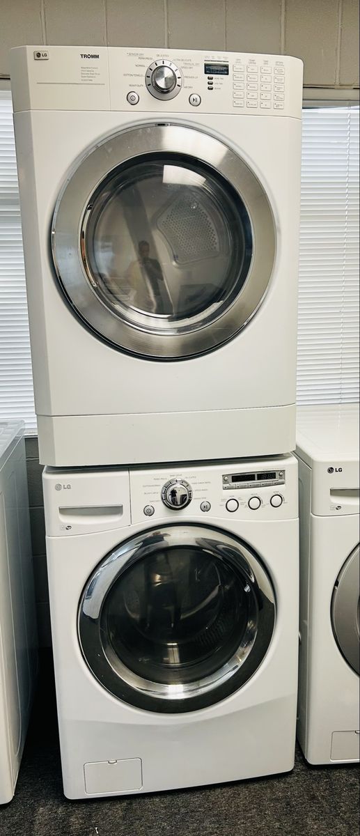 LG stackable washer and dryer 