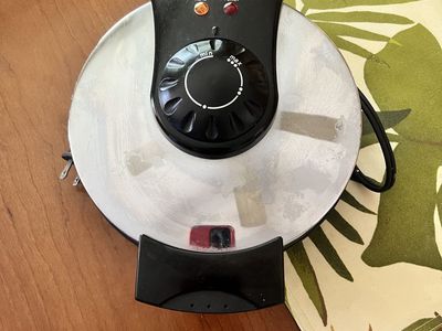 Oster Stainless Steel Belgian Waffle Maker with Adjustable Temperature Control