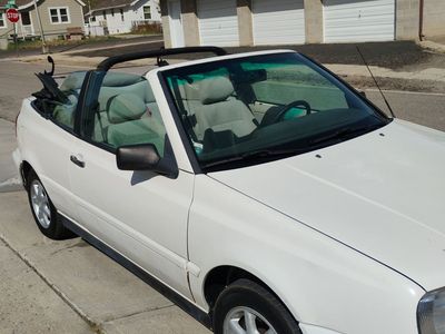 1998 Volkswagen Cabrio Base