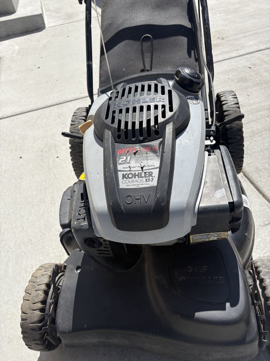 MTD PRO Push lawn mower ( 6.5hp Kohler motor )