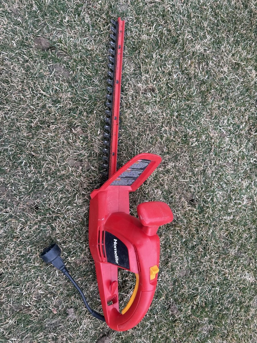 Homelite Electric Hedge Trimmer