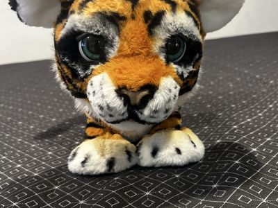 furReal Roarin' Tyler the Playful Tiger