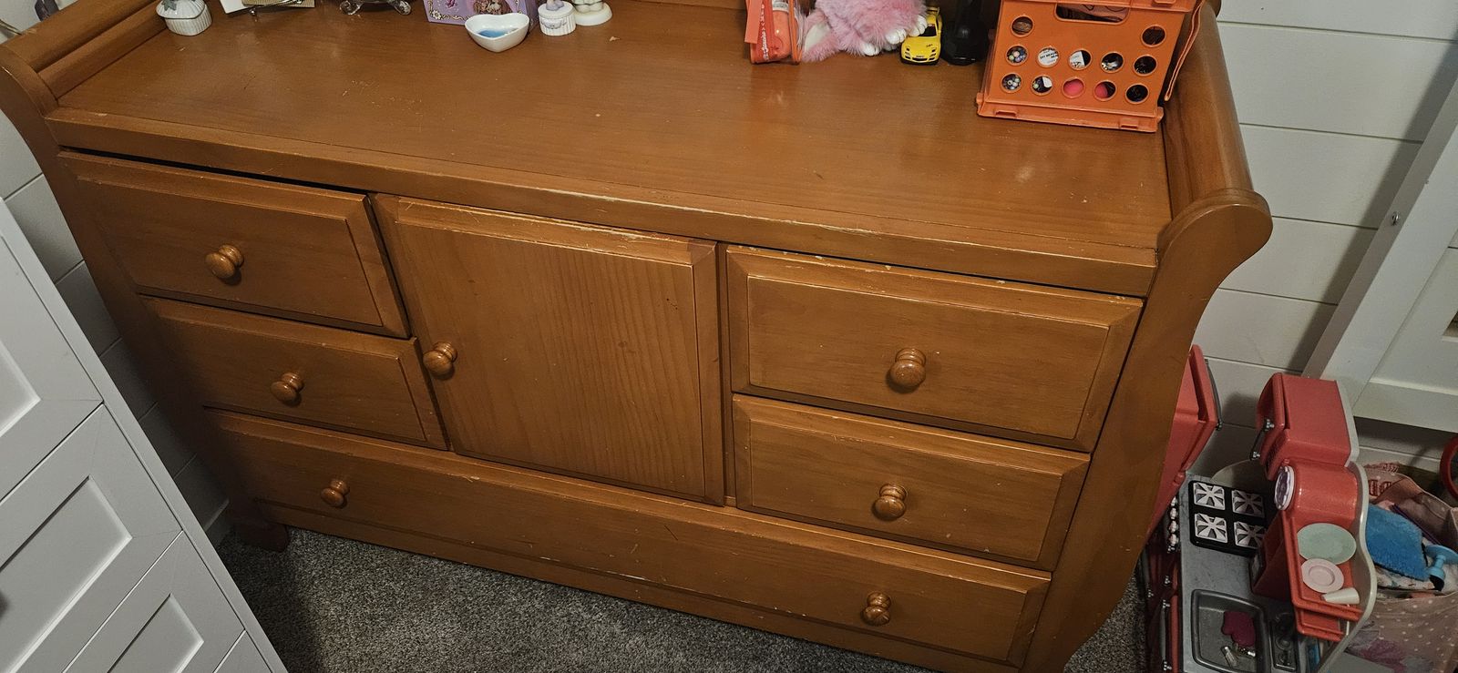 Dresser